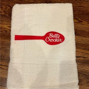 New Betty Crocker Beach Towel